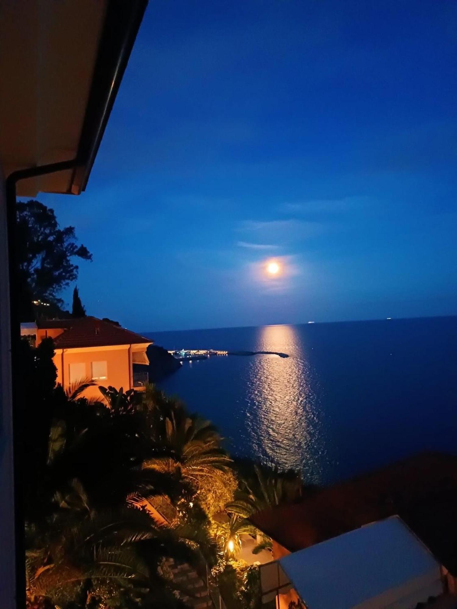 La Casa Alle Calandre Ventimiglia Exterior foto